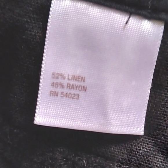 Old Navy button front linen blend utility skirt, size 16 - Picture 5 of 6